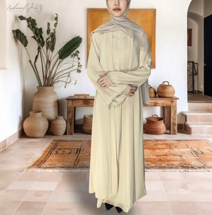 Almaas Abaya