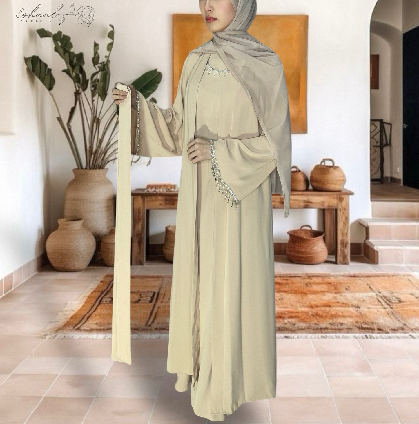 Almaas Abaya