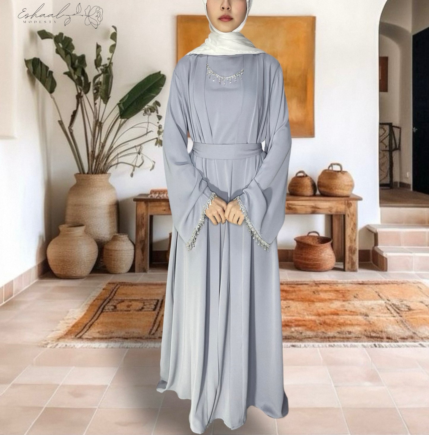 Almaas Abaya