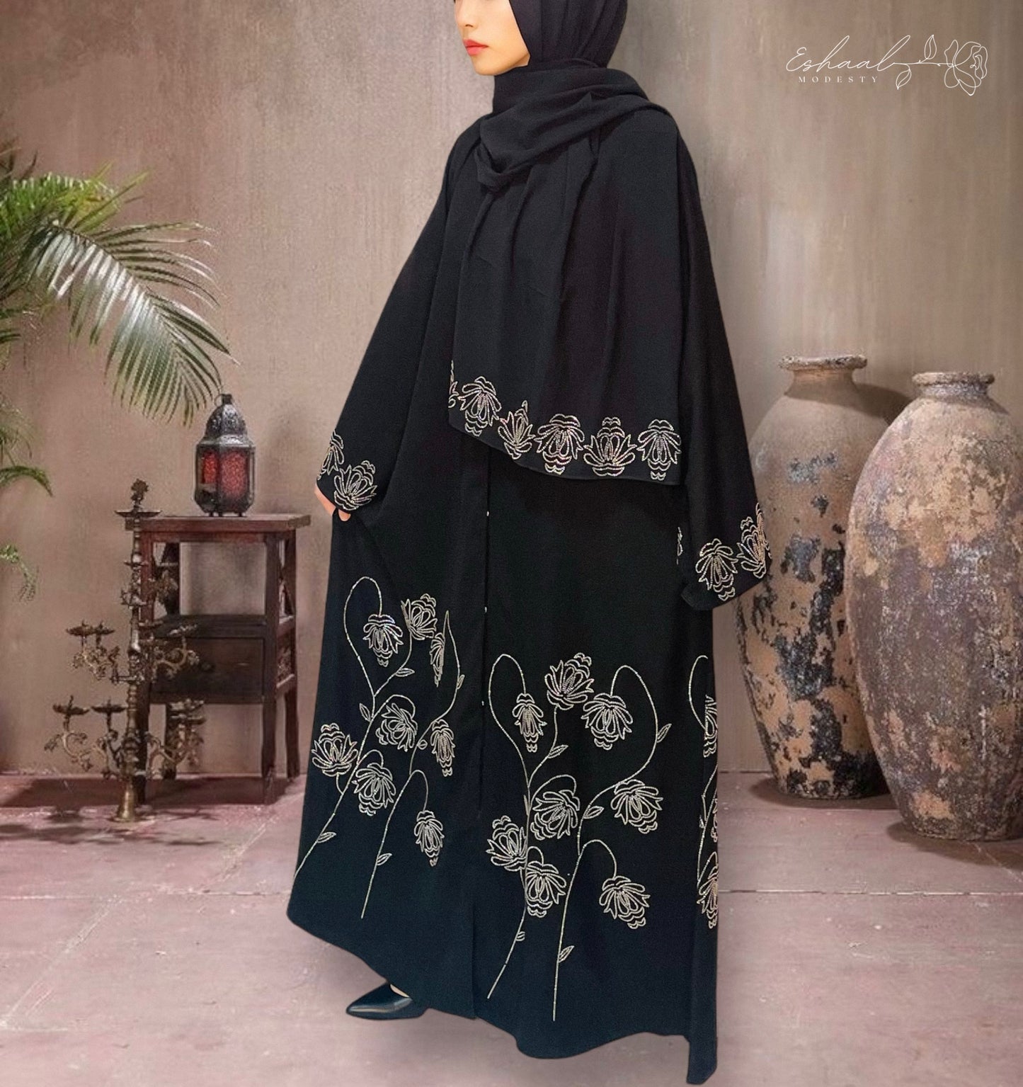 Zeenat Abaya